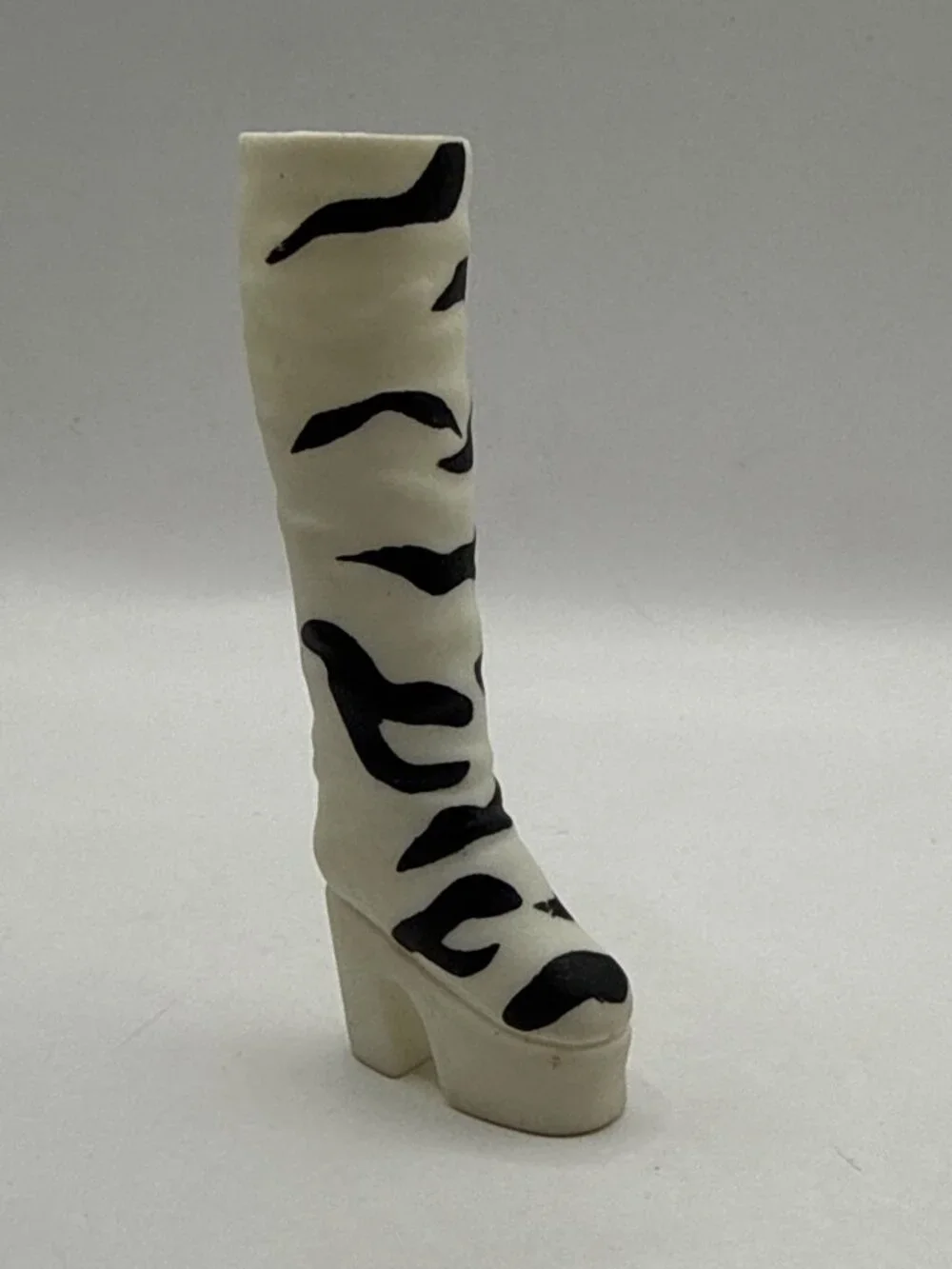 Vintage 1998 Galoob Spice Girls Doll Boot Zebra Platform Mel B Scary Spice Y2K